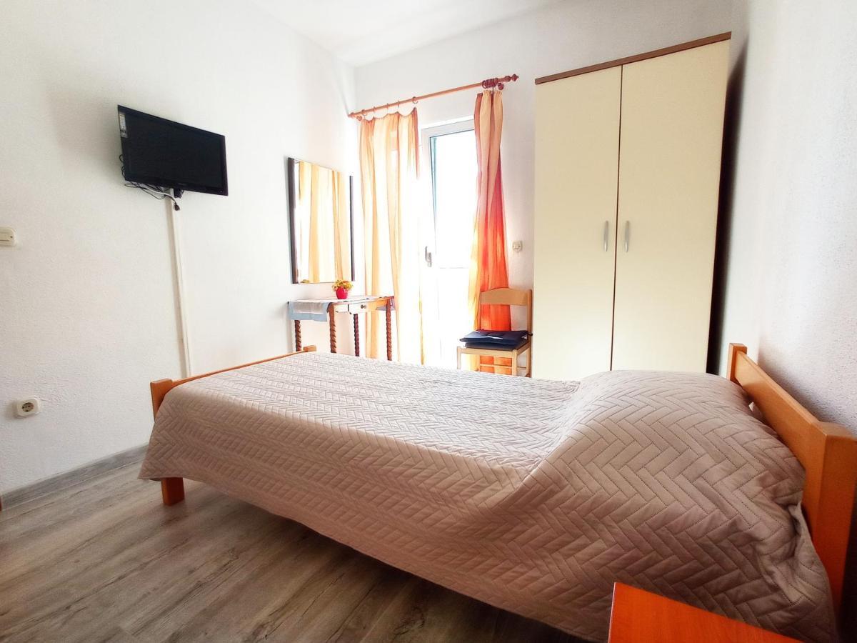 Casa Del Olivo Apartman Tučepi Kültér fotó