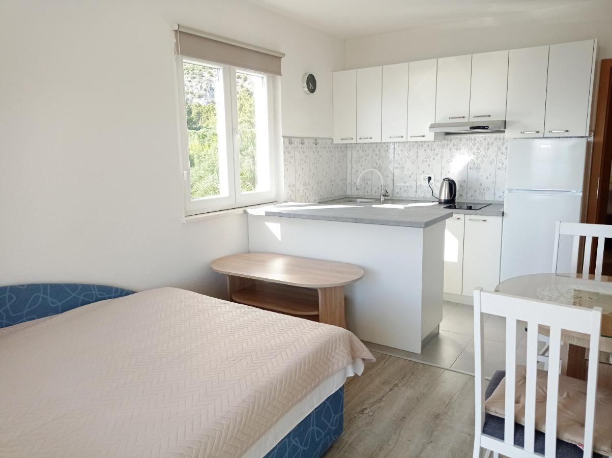Casa Del Olivo Apartman Tučepi Kültér fotó