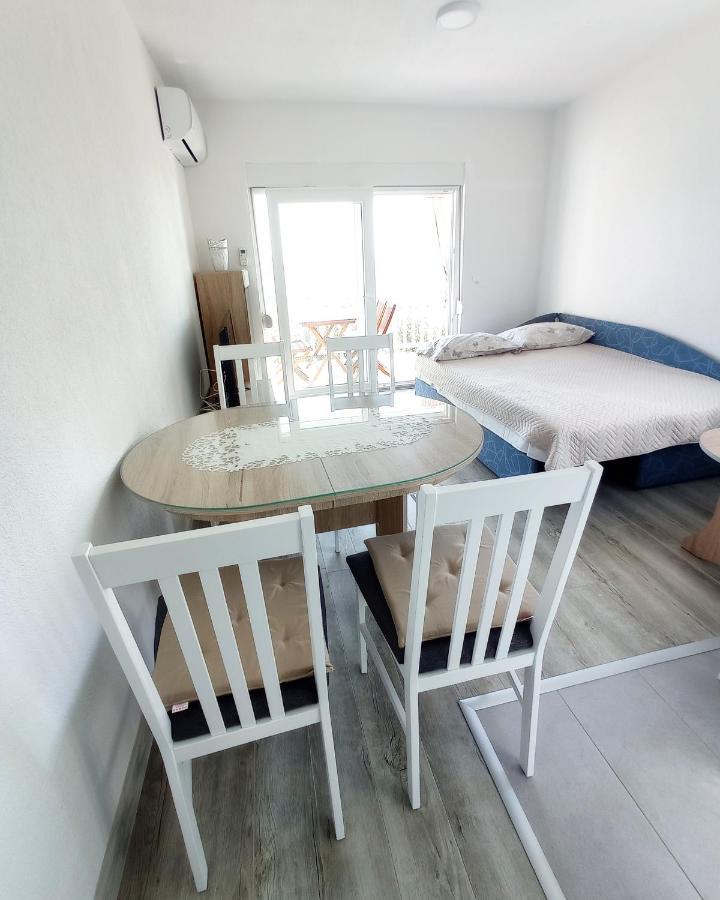 Casa Del Olivo Apartman Tučepi Kültér fotó