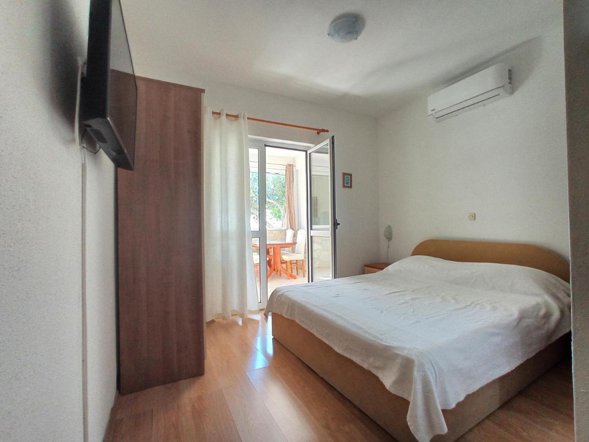 Casa Del Olivo Apartman Tučepi Kültér fotó